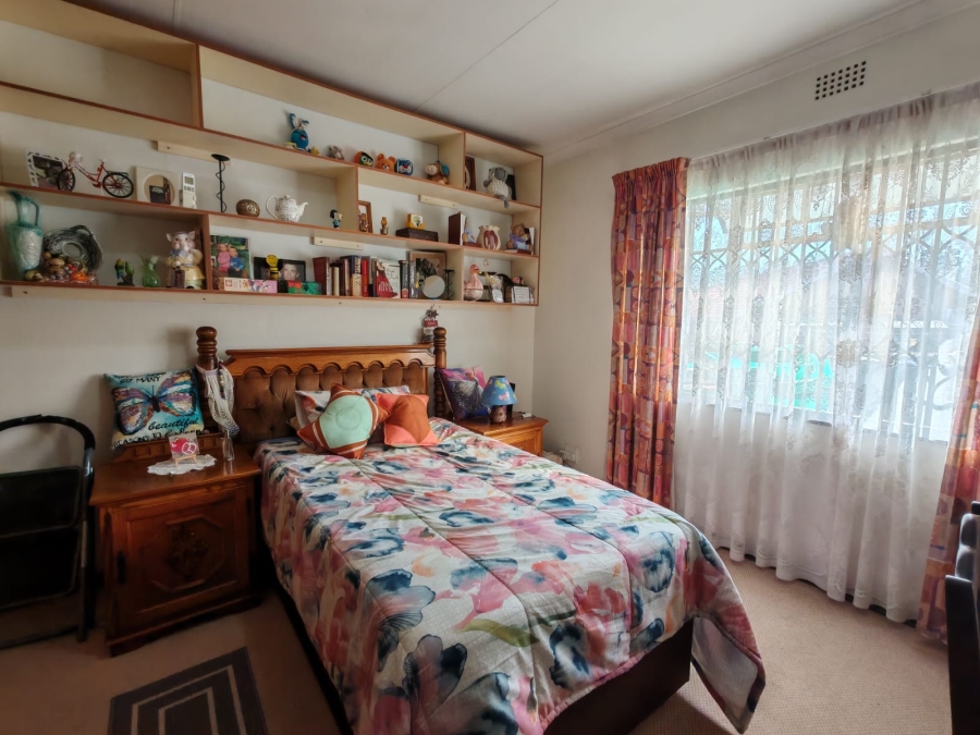 3 Bedroom Property for Sale in Vaalpark Free State